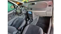 CHEVROLET - MERIVA - 2010/2011 - Verde - R$ 38.900,00